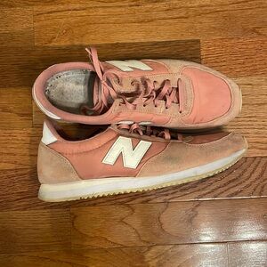 Women’s New Balance